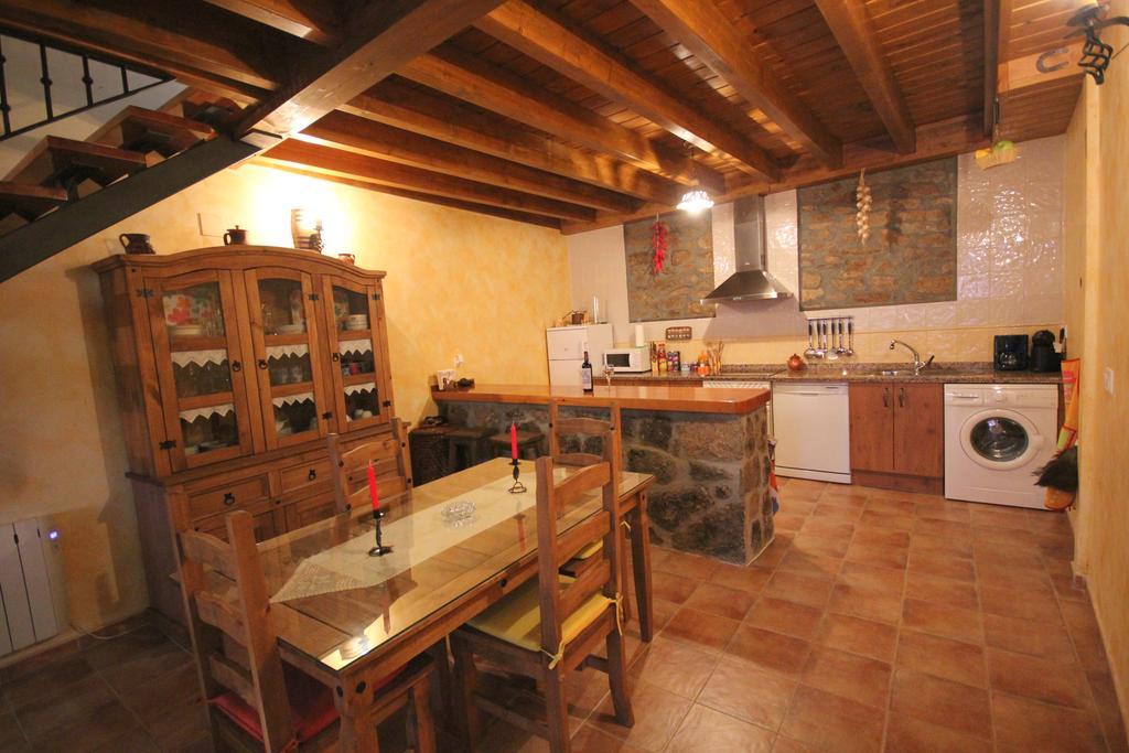 Casa Rural Luna Rosa Lancharejo エクステリア 写真
